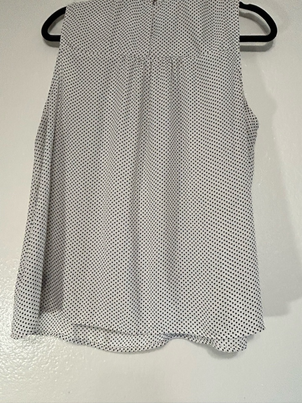 Who What Wear Polka Dot Ruffle Blouse | White Black Sleeveless Top | XL - Picture 3 of 5